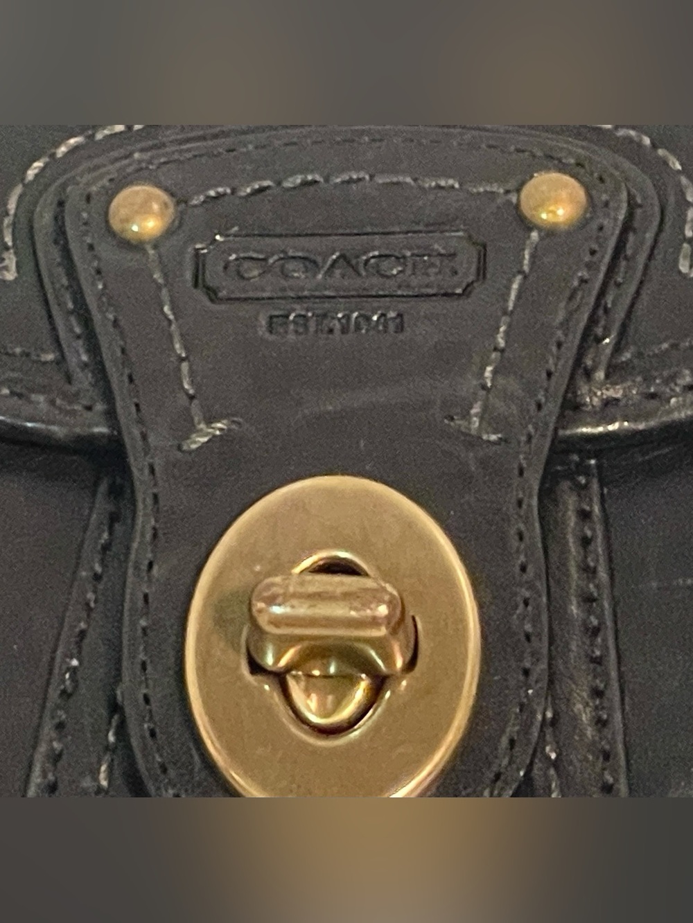 Coach Gigi black Leather Kisslock Wallet - Picture 2 of 6